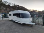 Wohnwagen haut de gamme Hobby HOBBY 560 CFe