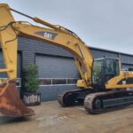Kettenbagger Caterpillar 330C 2005 – 14.400 Betriebsstunden – 32,4 Tonnen