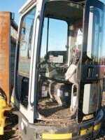 Gebrauchter Minibagger Kobelco SK35SR-5 (2009) – 3,7 t – Yanmar-Motor 21,2 kW – Bild 3