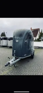 Careliner M Grey Pferdeanhänger für 2 Pferde – Stilvoll und Sicher – Bild 6