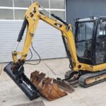 Caterpillar CAT 302.2D (2013) – Minibagger 2,1 t – 2.468 Std. – 3 Löffel