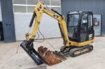 Caterpillar CAT 302.2D (2013) – Minibagger 2,1 t – 2.468 Std. – 3 Löffel
