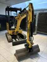 CATERPILLAR 301.8 Minibagger – gebraucht