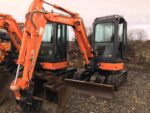 Gebrauchter Minibagger Hitachi ZX30U-2 (2008) – 3,4 t – Yanmar-Motor 22,3 kW – Bild 2