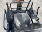 Gebrauchter Hitachi ZX17U-2 Minibagger (2013) – 1,8 t mit Yanmar-Motor und 3 Löffeln – Bild 4