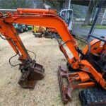 IHI 15NX (2004) – Minibagger 1,5 t mit 3 Löffeln – 6.088 Std. – kompakt und zuverlässig