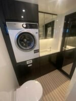 Camion chevaux Mercedes Actros 5 chevaux 2018 – 26T – Automatique – Luxe avec espace de vie – 96 000 km – Image 11