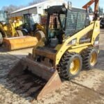 Gebrauchter Kompaktlader Caterpillar 226B (2005)