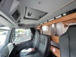 Camion chevaux Mercedes-Benz 3 chevaux 2022 – Automatique – 9,5T – Espace de vie – 30 817 km – Image 12