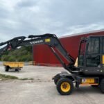 Mobilbagger Volvo EW60E 2017 – 5,9 t – Hammer + 3 Anbaugeräte – 3.635 Betriebsstunden